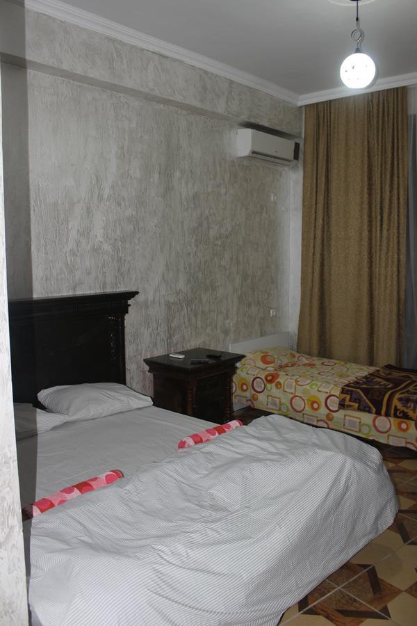 Hotel Belfast Batumi Exterior photo